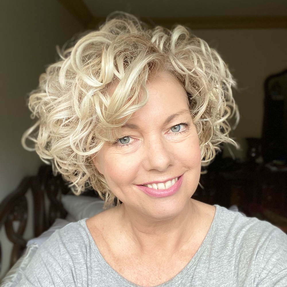 Meet your Posher, Christine